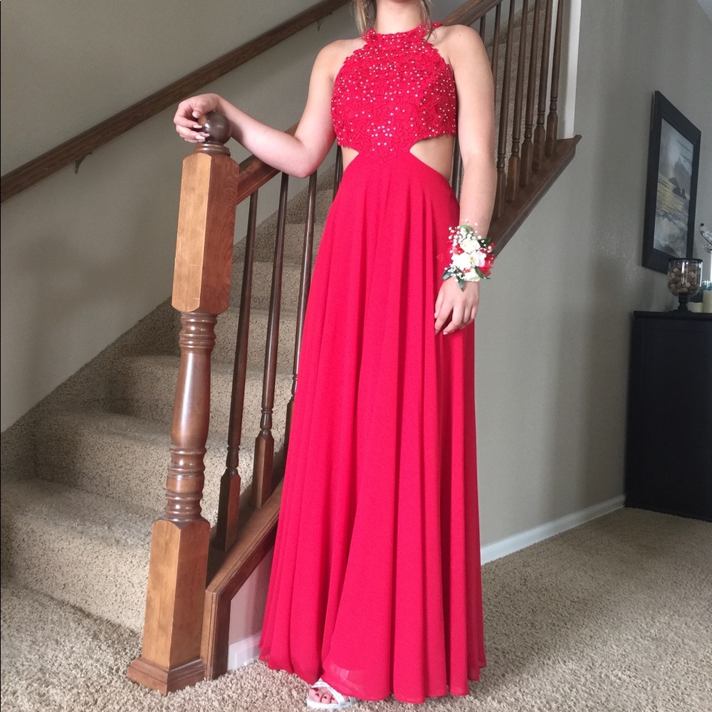 David’s bridal red prom dress